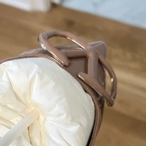 Meet your Posher, Jenn